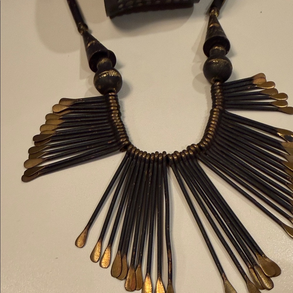 Elegant Black and Gold Necklace & Wood Silver Cuff